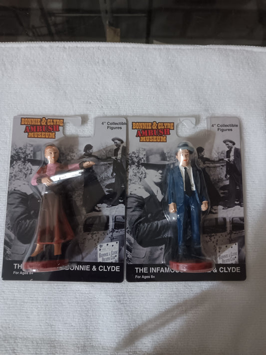 Bonnie and Clyde Figurine Set